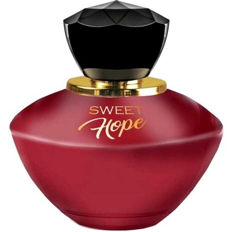 La Rive Sweet Hope Perfume Review .